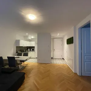 Appartamento 1st La Opera Suites, Vienna