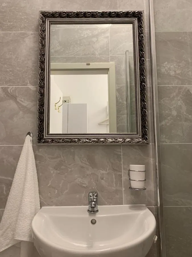 Prater Zentrum Viena Apartament